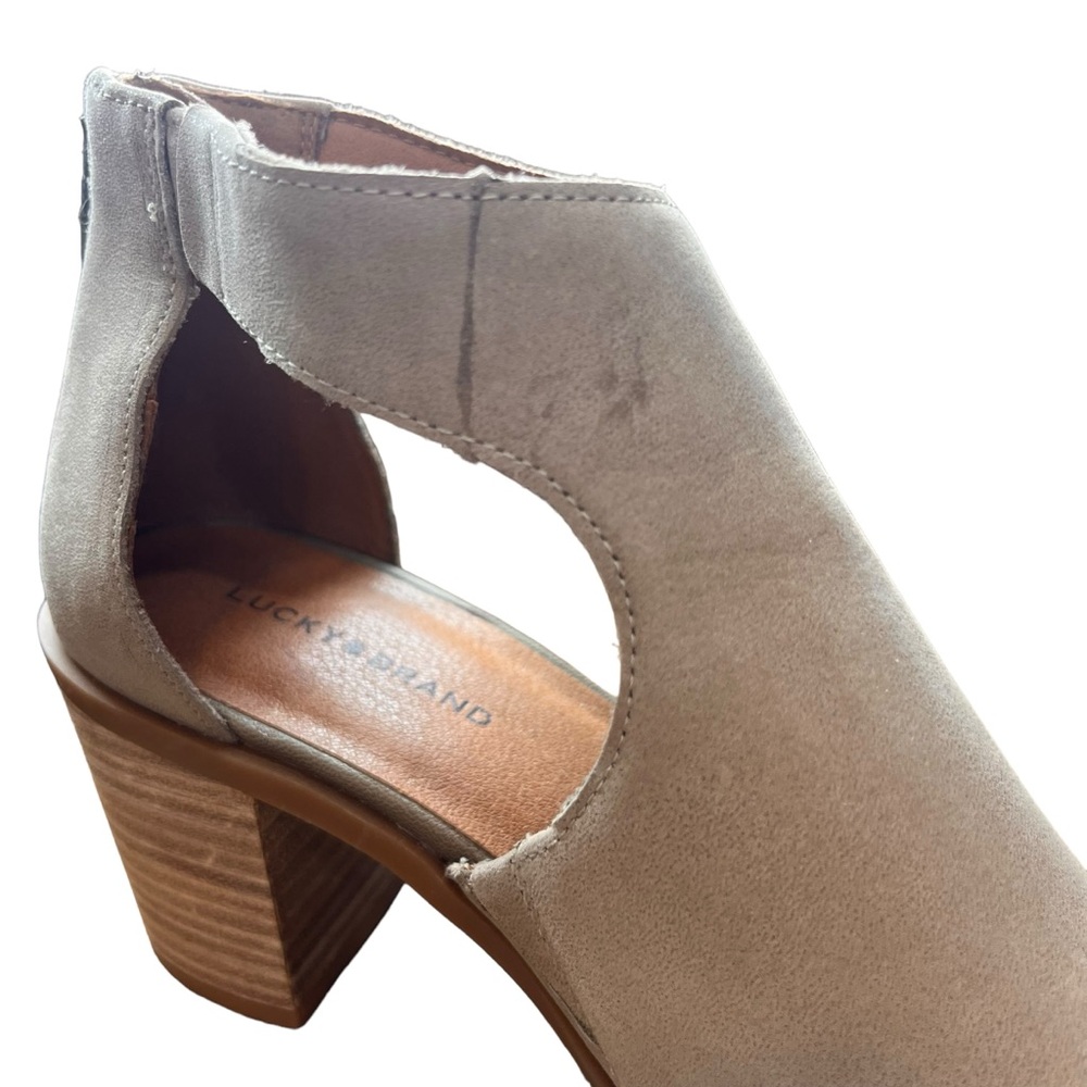 Lucky Brand Saimy Peep Toe Booties Taupe Cutout Block Heel Size 9 - Picture 8 of 11